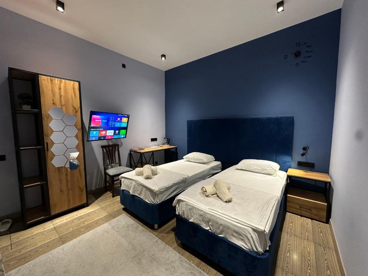"Orom" Guests House Hotel Ташкент Екстериор снимка